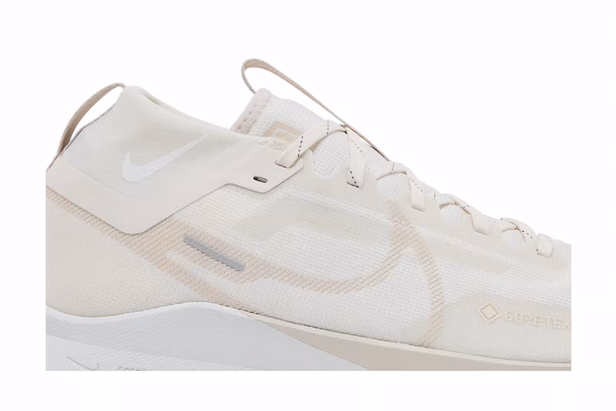 Nike React Pegasus Trail 4 GORE-TEX Phantom Light Orewood Brown, view 3