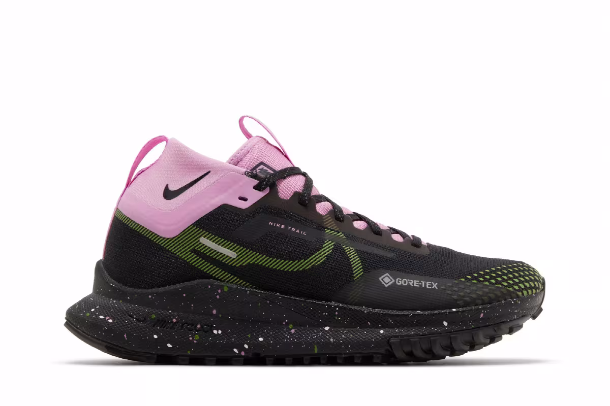 Nike Women's React Pegasus Trail 4 GORE-TEX Black Pink Chlorophyll, view 2