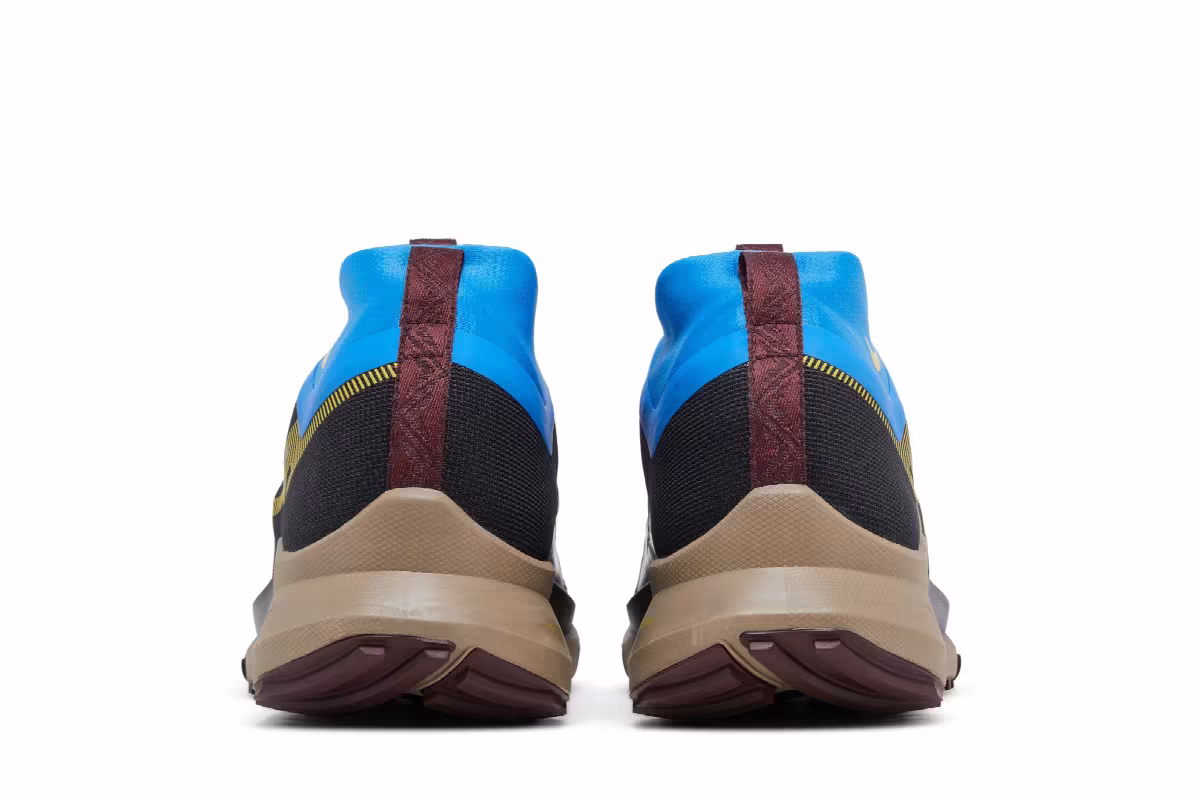 Nike React Pegasus Trail 4 GORE-TEX Black Vivid Sulfur, view 7