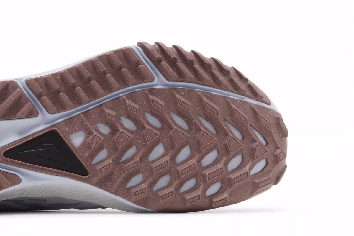 Nike Women's React Pegasus Trail 4 Light Smoke Smokey Mauve, view 6