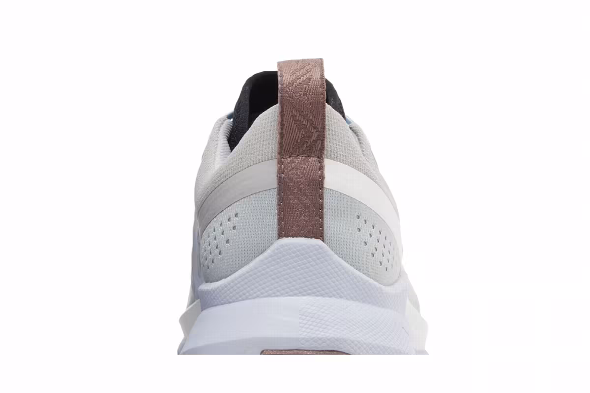 Nike Women's React Pegasus Trail 4 Light Smoke Smokey Mauve, view 8