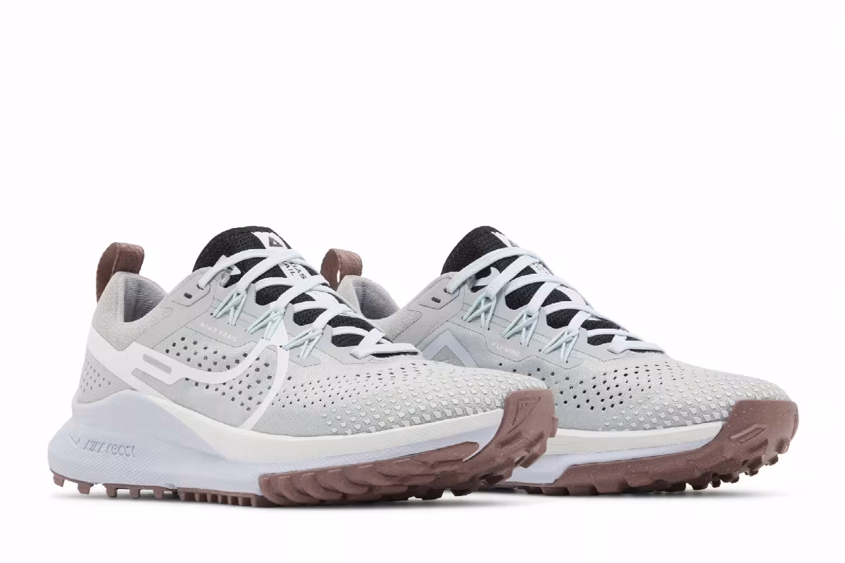 Nike Women's React Pegasus Trail 4 Light Smoke Smokey Mauve, view 9
