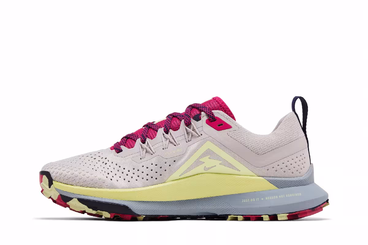 Nike Women's React Pegasus Trail 4 Platinum Violet Luminous Green, view 4