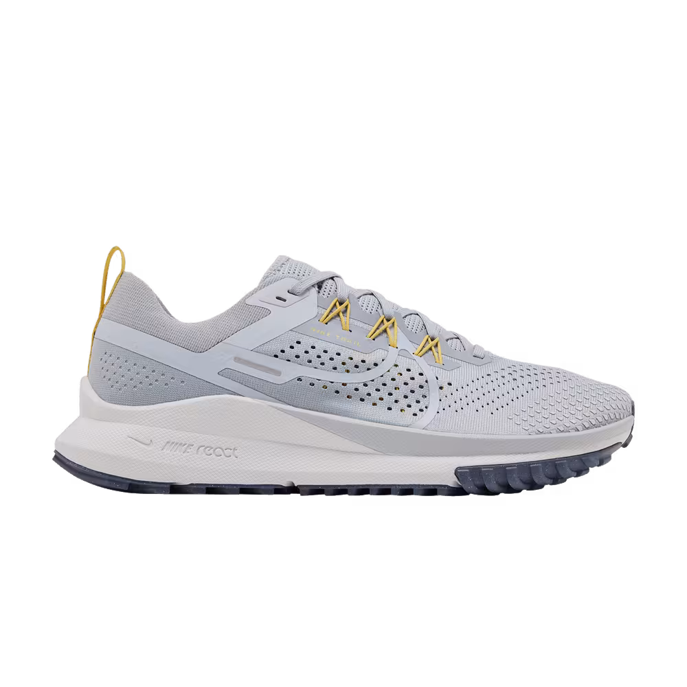 Nike React Pegasus Trail 4 Wolf Grey Saturn Gold