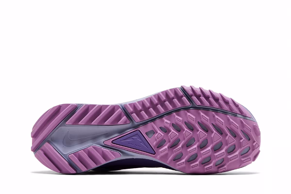 Nike Women's React Pegasus Trail 4 GORE-TEX Oxygen Purple, view 5