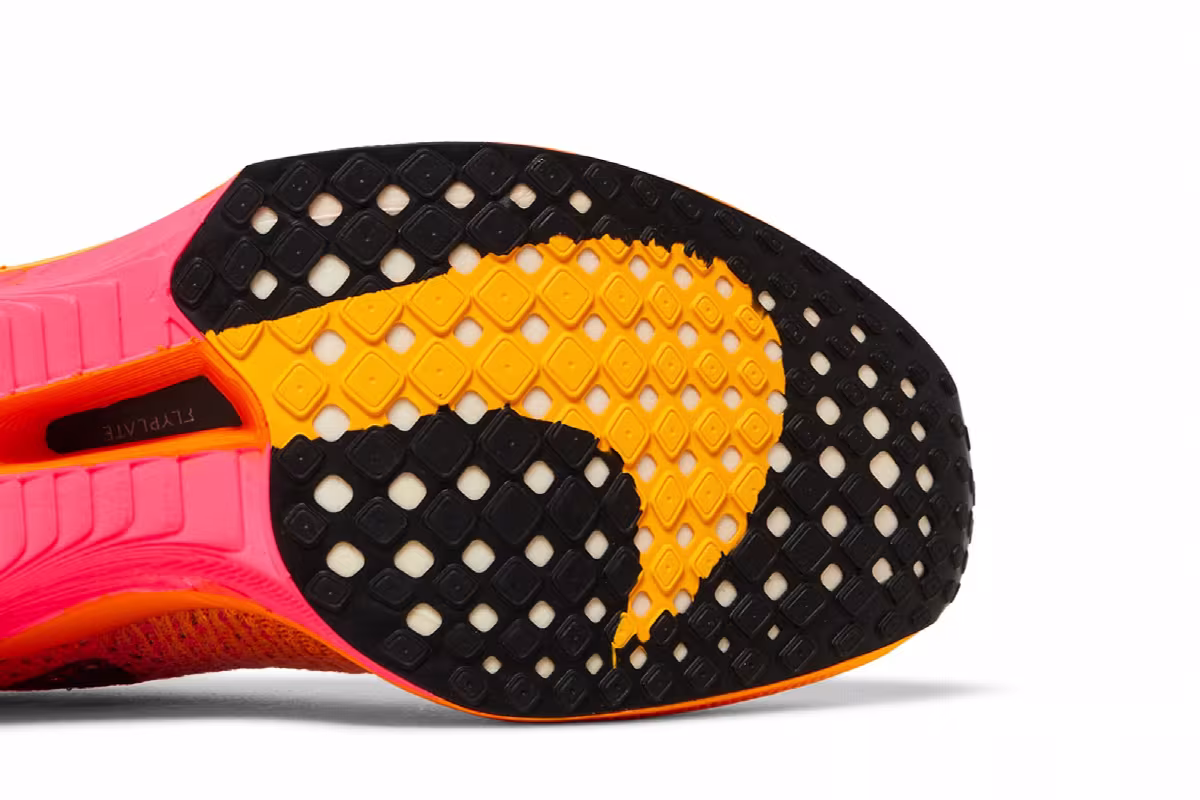 Nike ZoomX VaporFly Next% 3 Hyper Pink, view 6