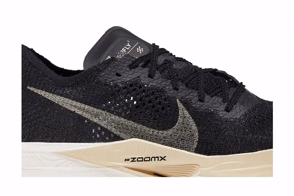 Nike ZoomX VaporFly Next% 3 Black Metallic Gold Grain, view 3