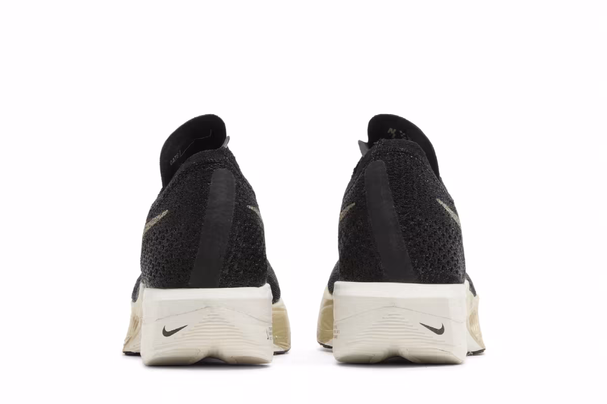 Nike Women's ZoomX VaporFly Next% 3 Black Metallic Gold Grain, view 7