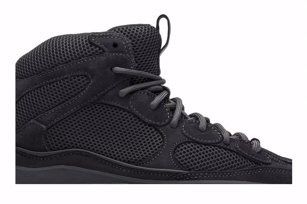 Yeezy Season 6 Desert Boot Graphite, view 3