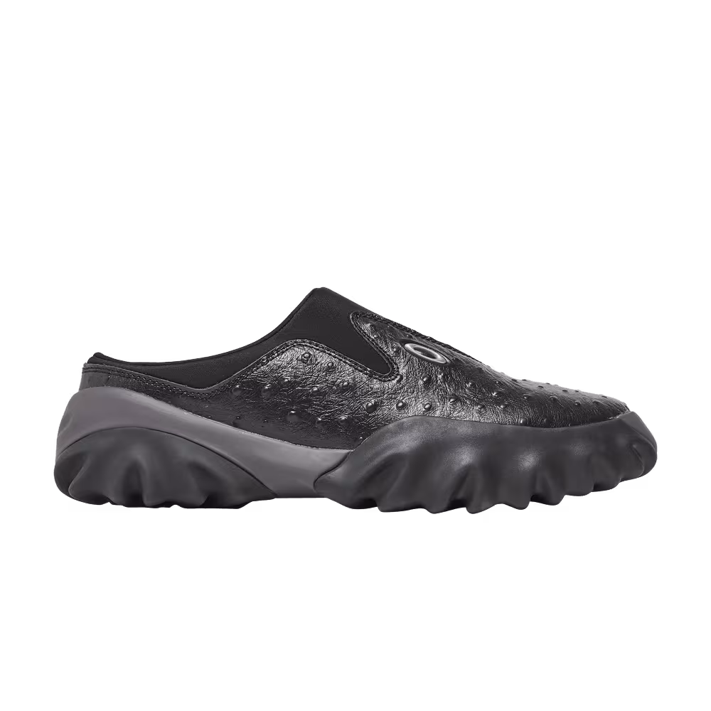 Oakley Factory Team x Chop Saw Mule Black Ostrich