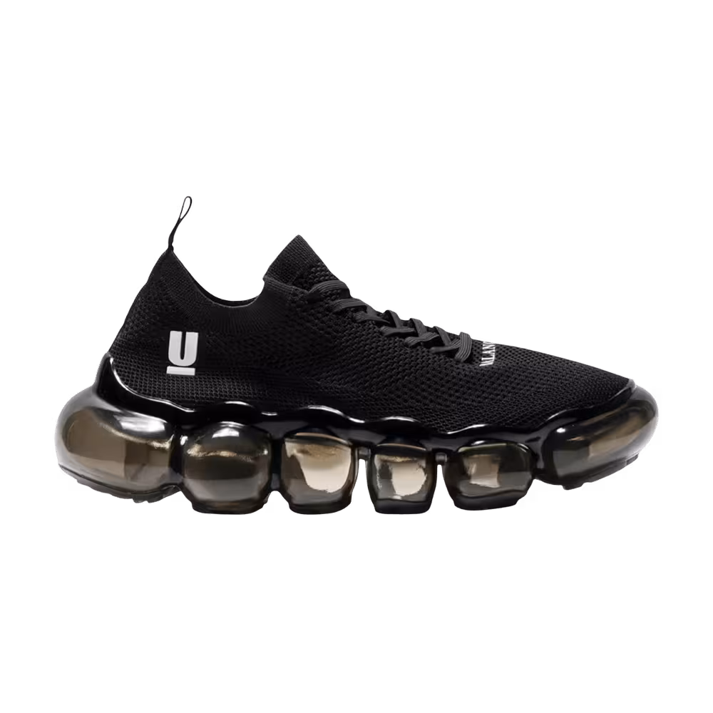 Undercover Women's Minimalist Sneaker Black