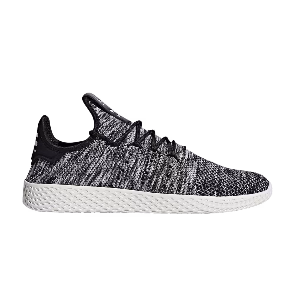Pharrell x adidas Tennis Hu Primeknit Oreo