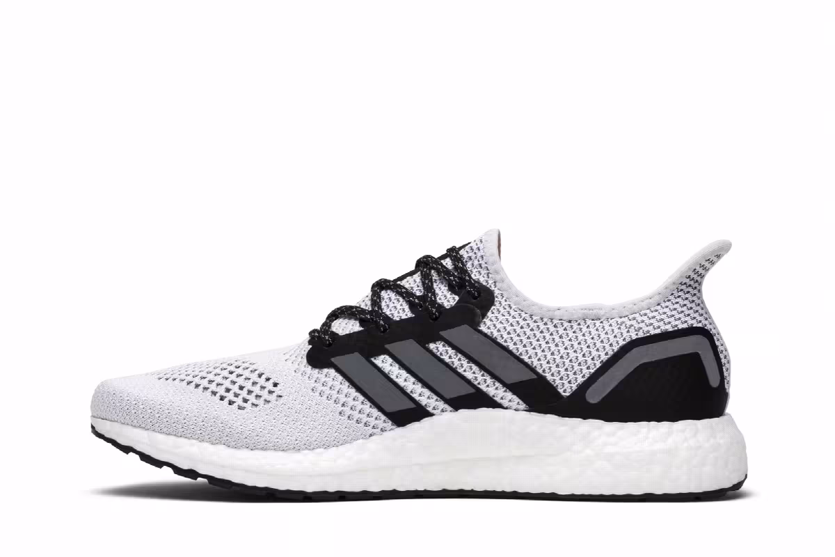 adidas AM4TKY Tokyo, view 4