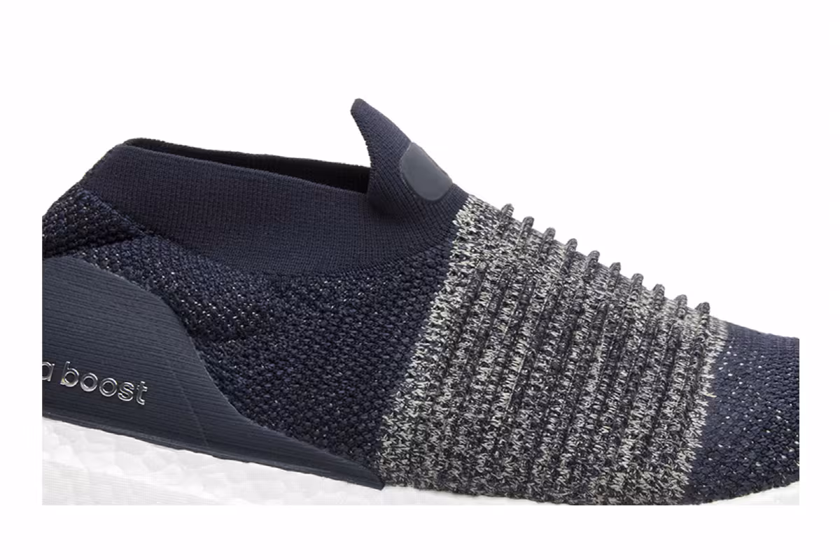 adidas UltraBoost Laceless 2.0 Legend Ink, view 3