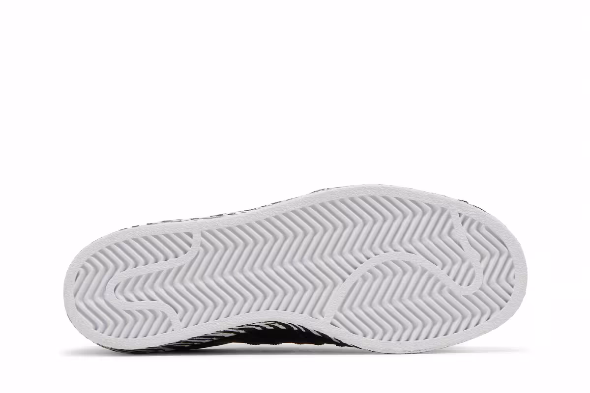 Adidas Women's Superstar Zebra Print, view 5
