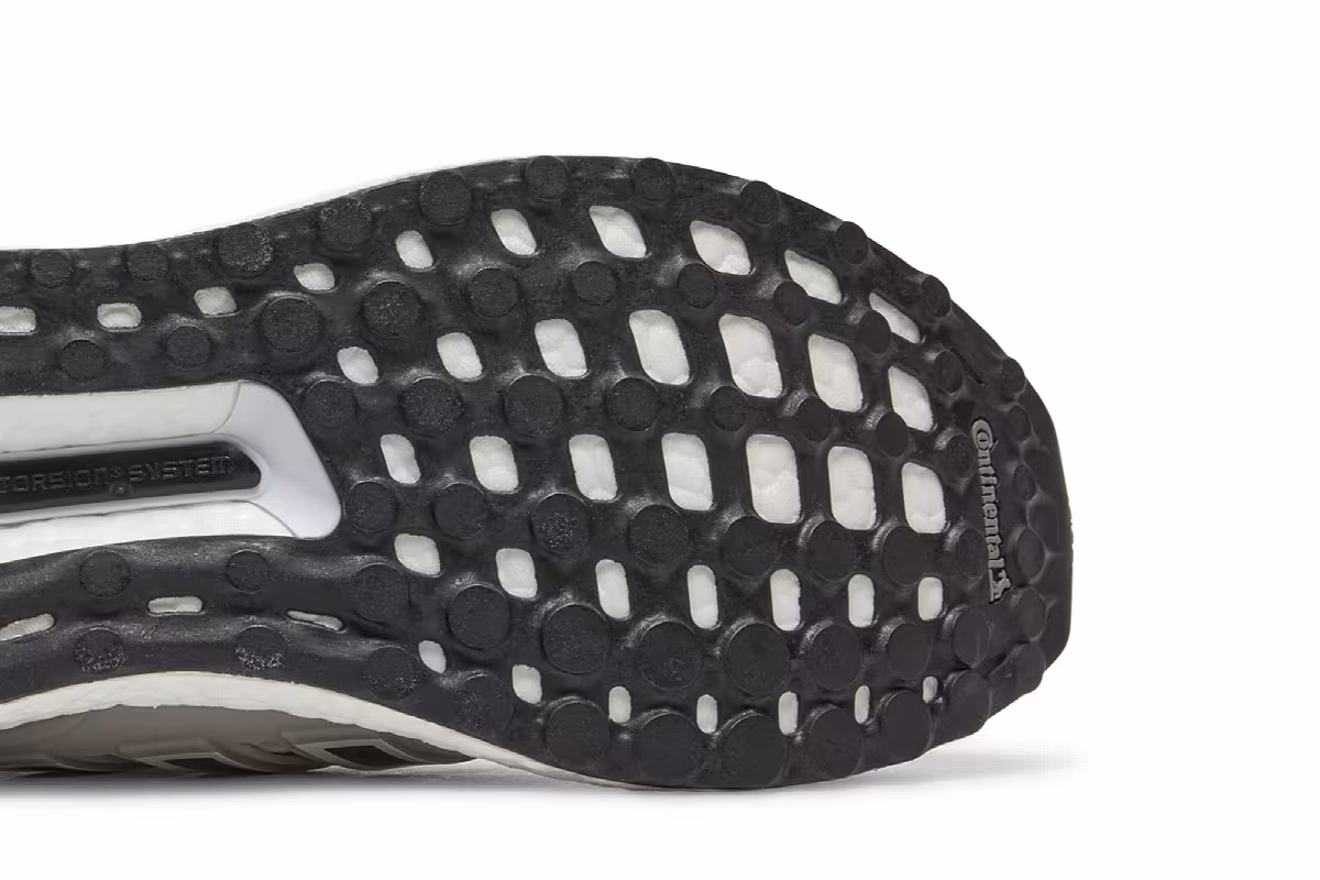 Adidas UltraBoost 4.0 White Black, view 6