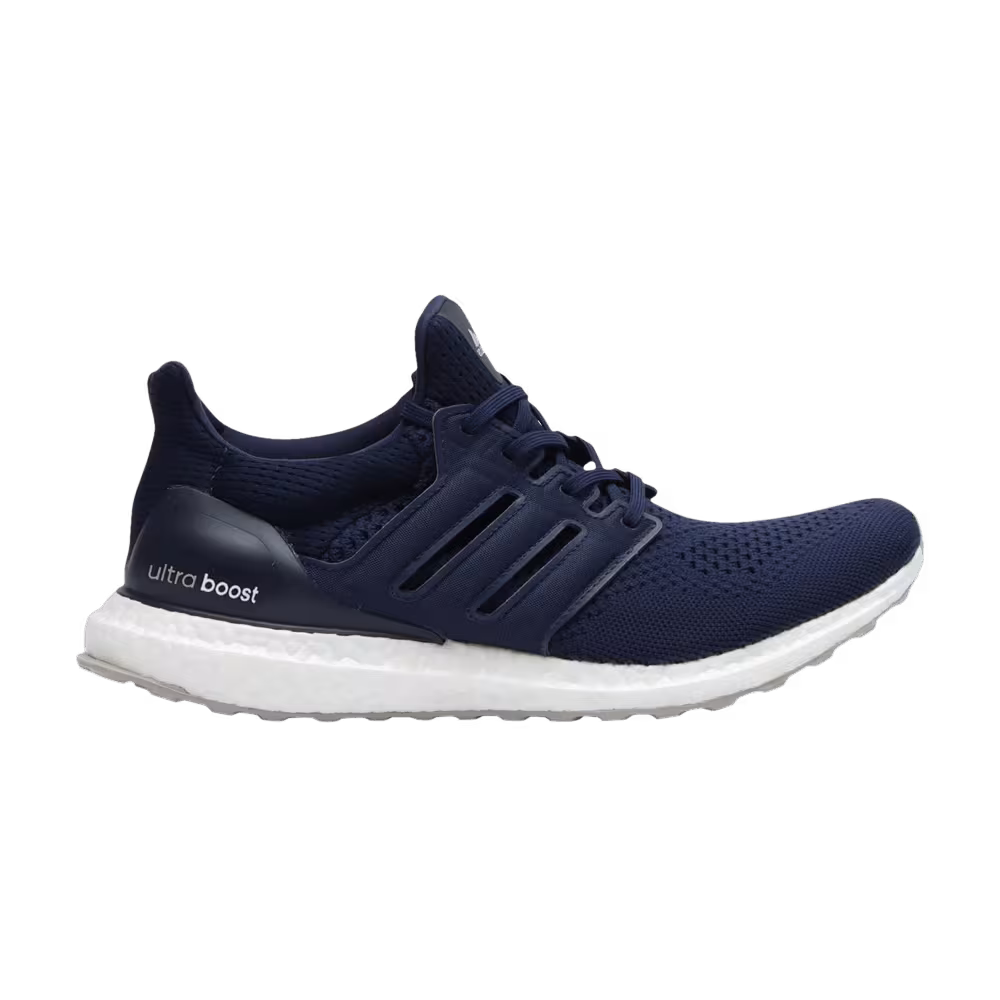 ZOZOTOWN x adidas UltraBoost Collegiate Navy
