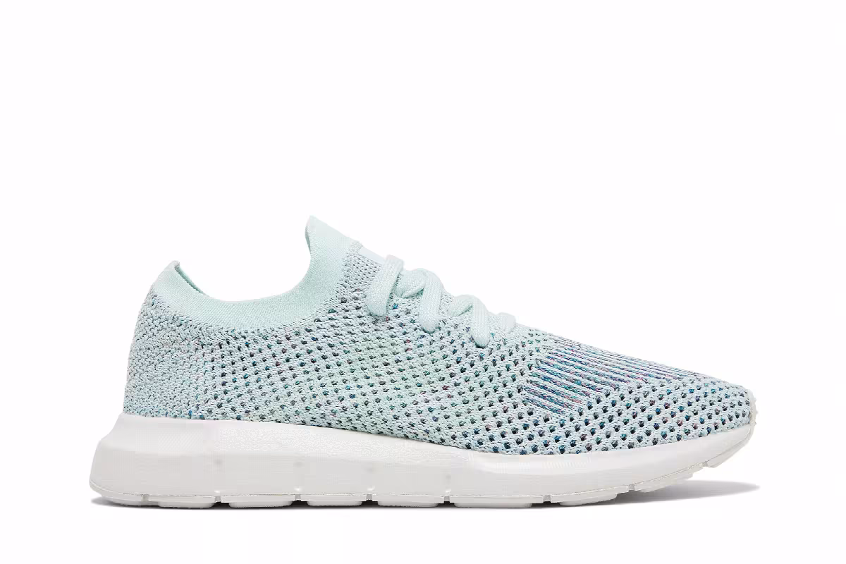Adidas Women's Swift Run Primeknit Ice Blue, view 2