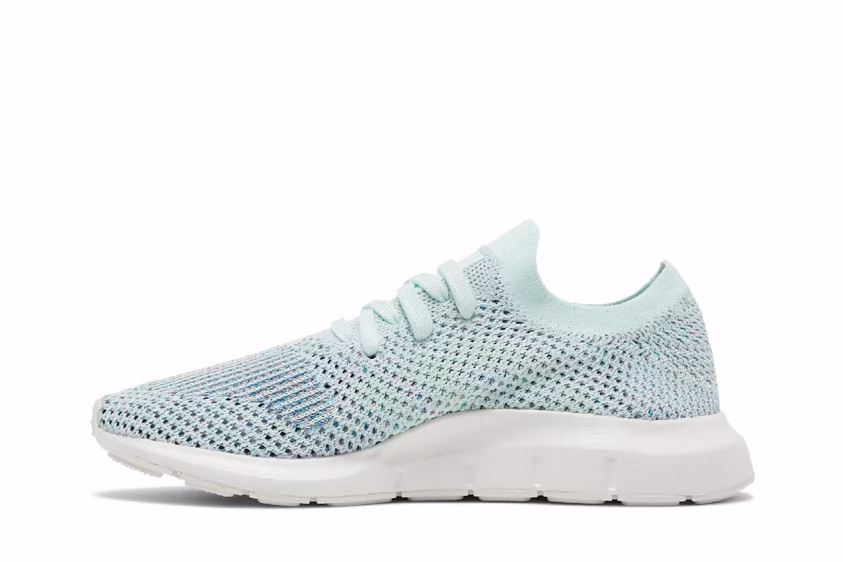 Adidas Women's Swift Run Primeknit Ice Blue, view 4
