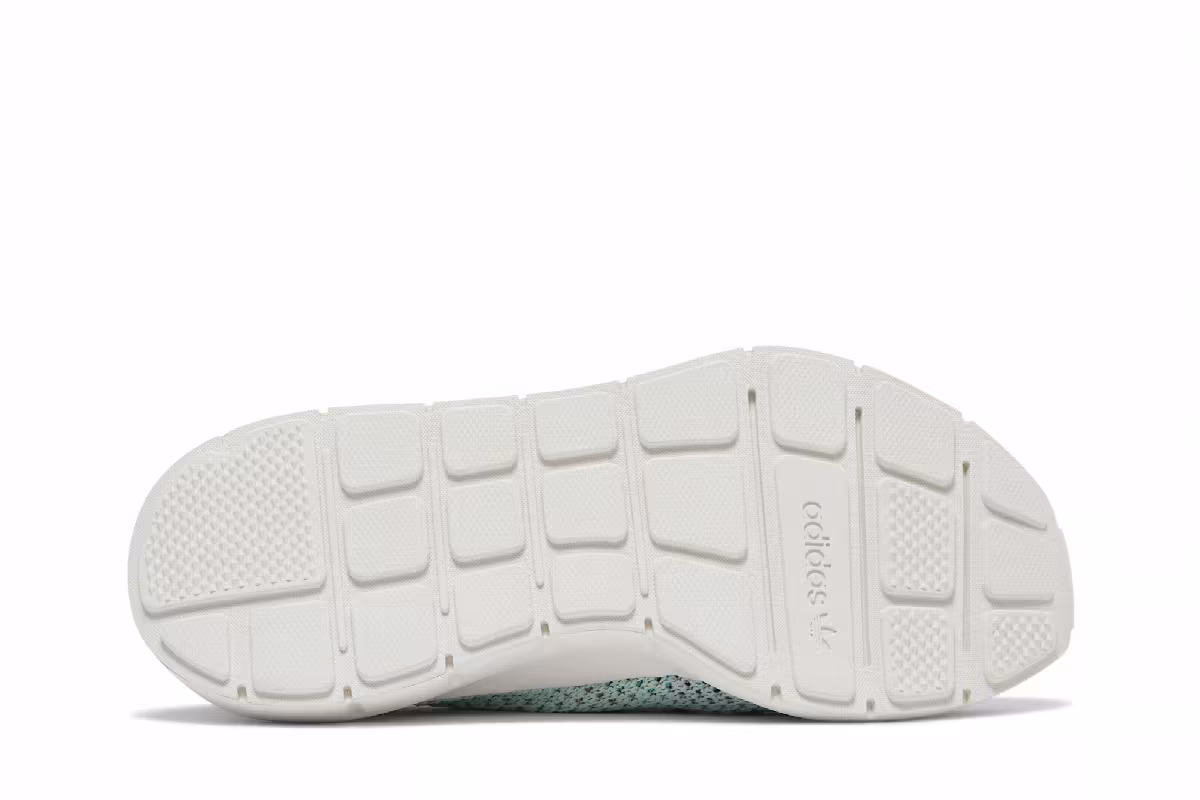 Adidas Women's Swift Run Primeknit Ice Blue, view 5