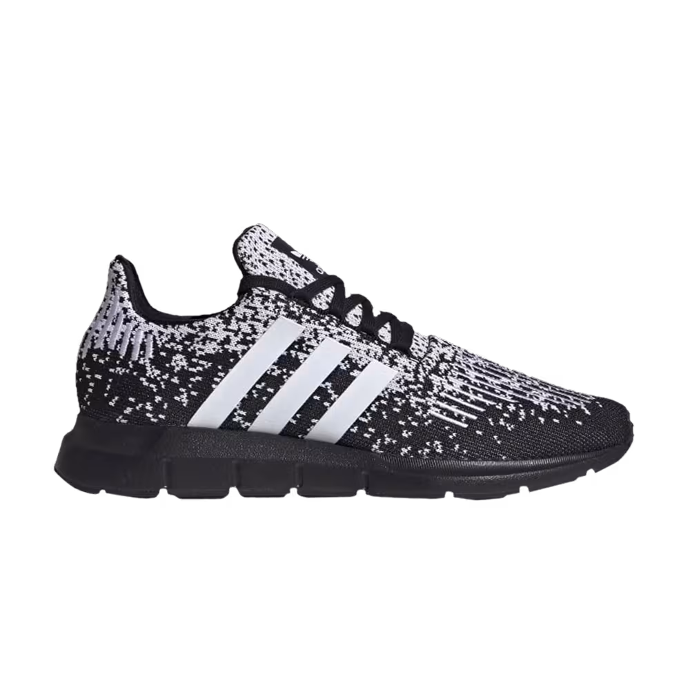 Adidas Swift Run Core Black White