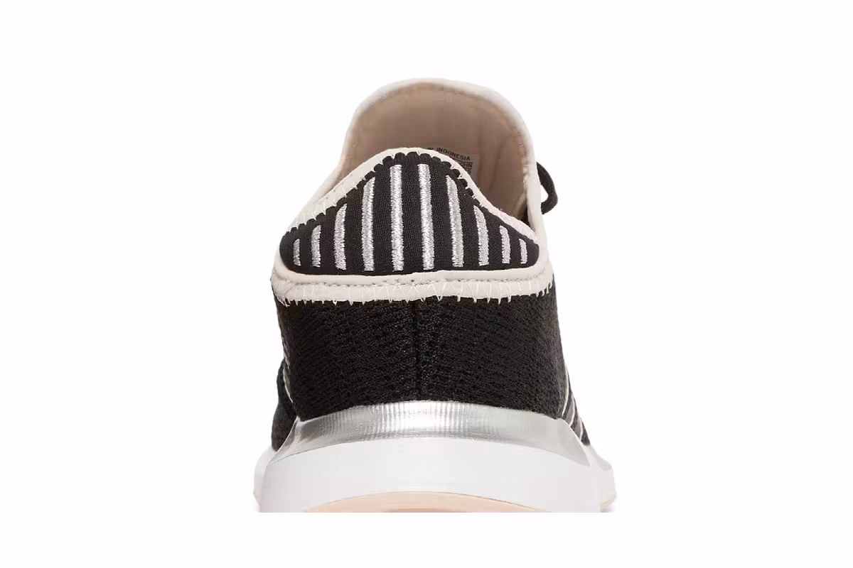 Adidas Women's Swift Run X Core Black, view 8