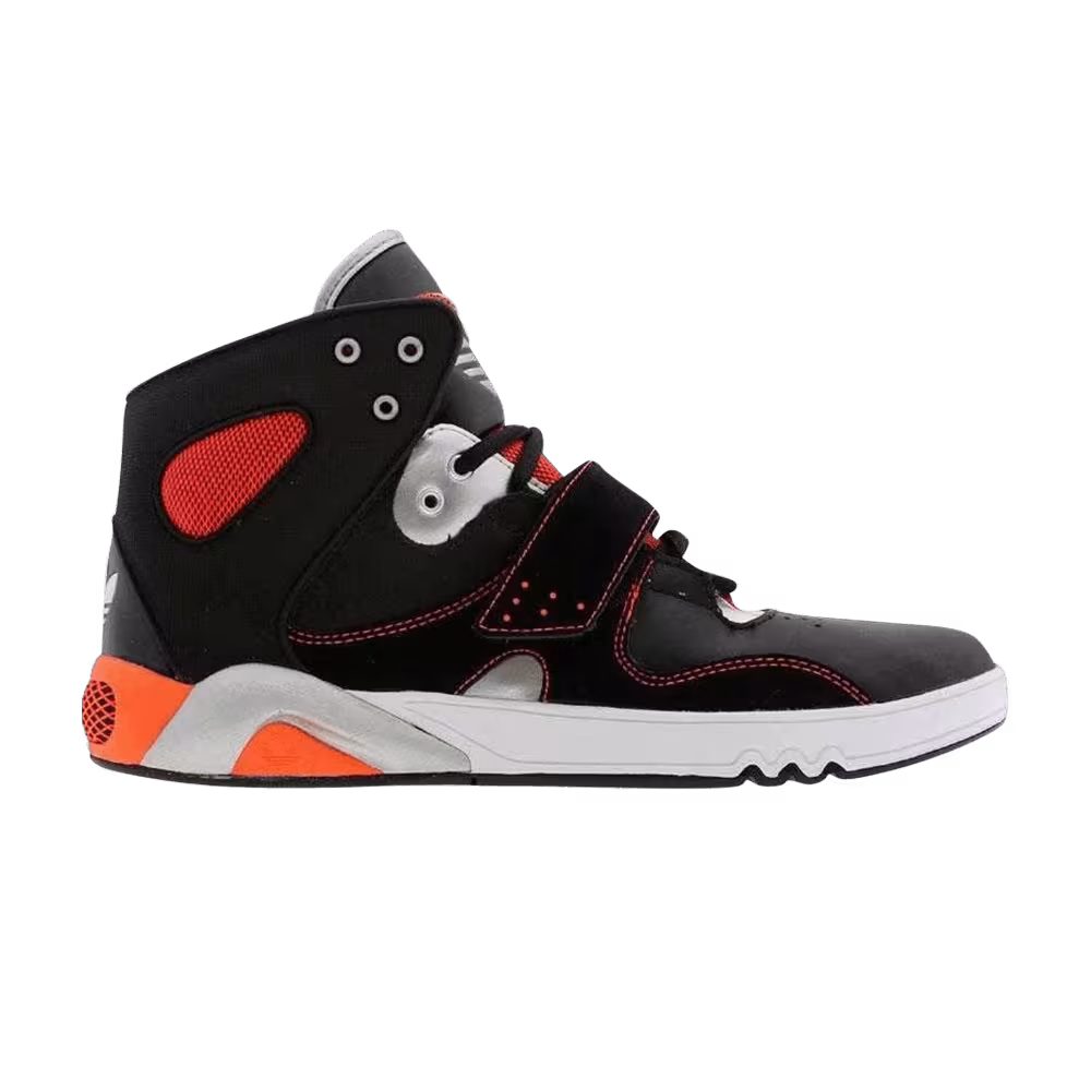 Adidas Roundhouse Mid