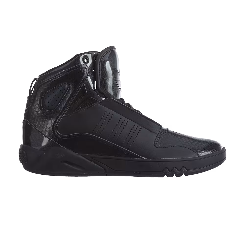 Adidas Roundhouse Mid 2.0 J Triple Black