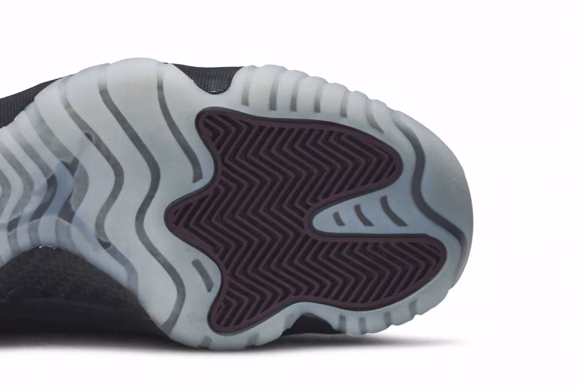 Air Jordan Women's Jordan Future Night Maroon, view 6