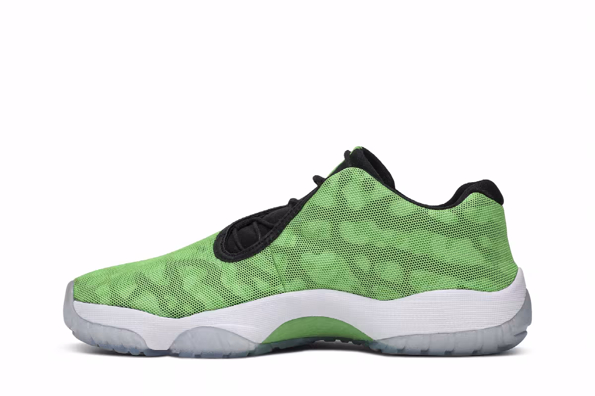 Air Jordan Future Low Light Poison Green Camo, view 4