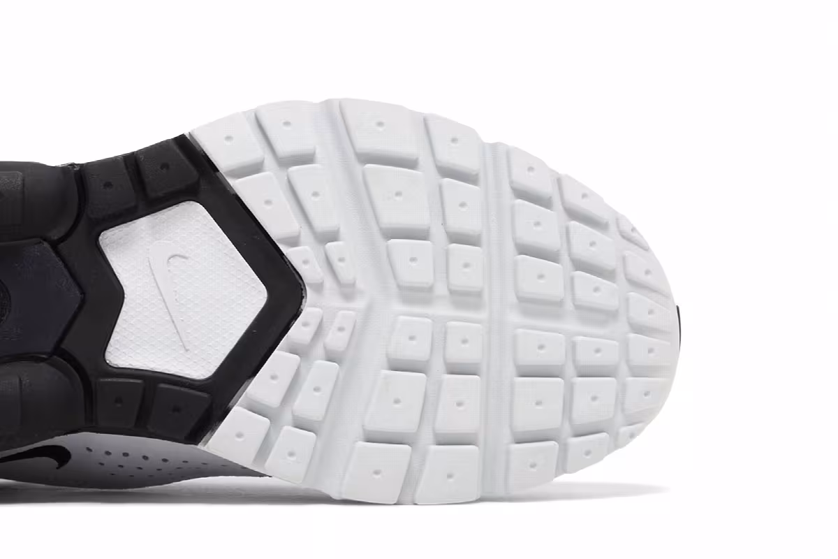 Nike Air Max Pulse Black Pure Platinum, view 6