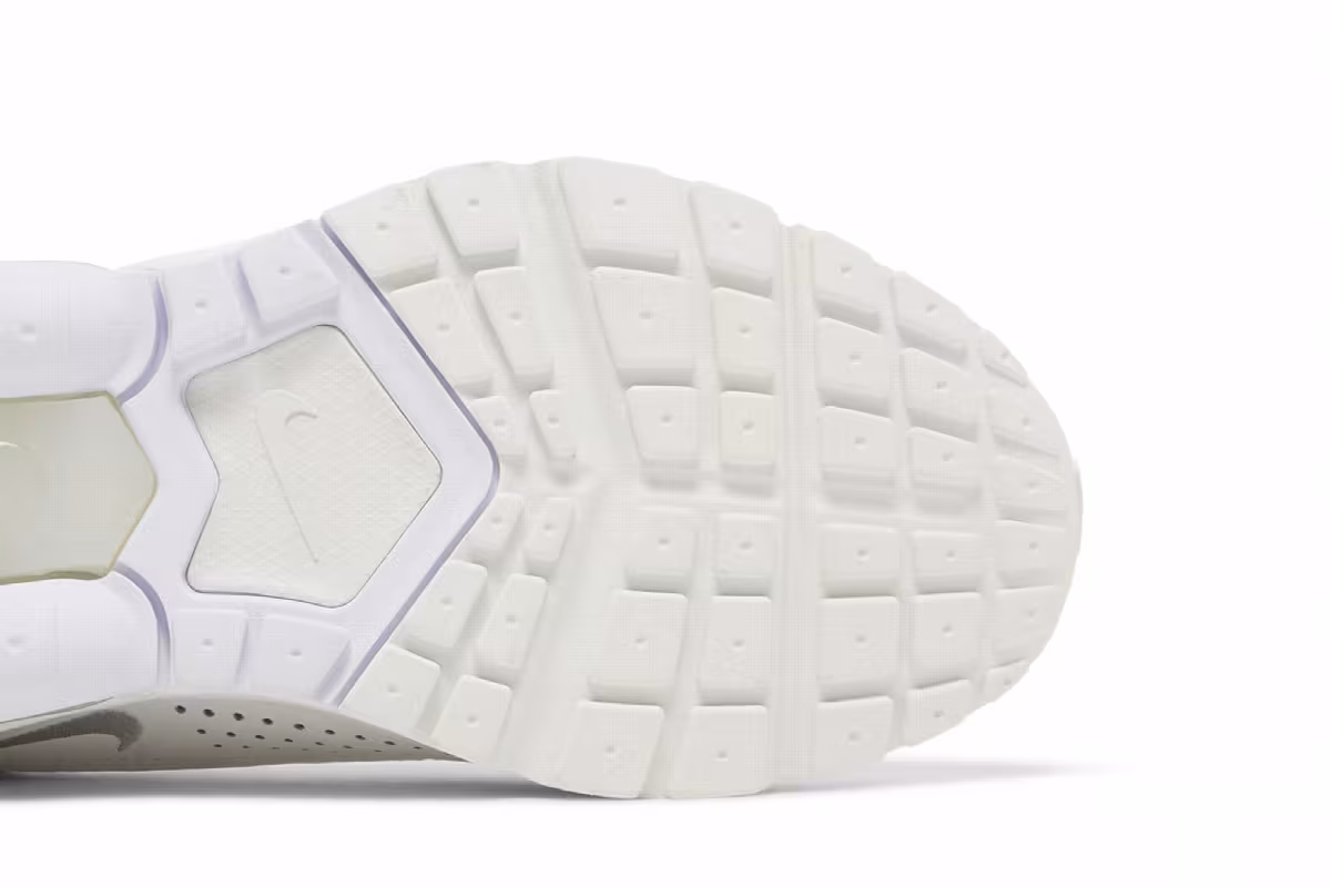 Nike Women's Air Max Pulse White, view 6