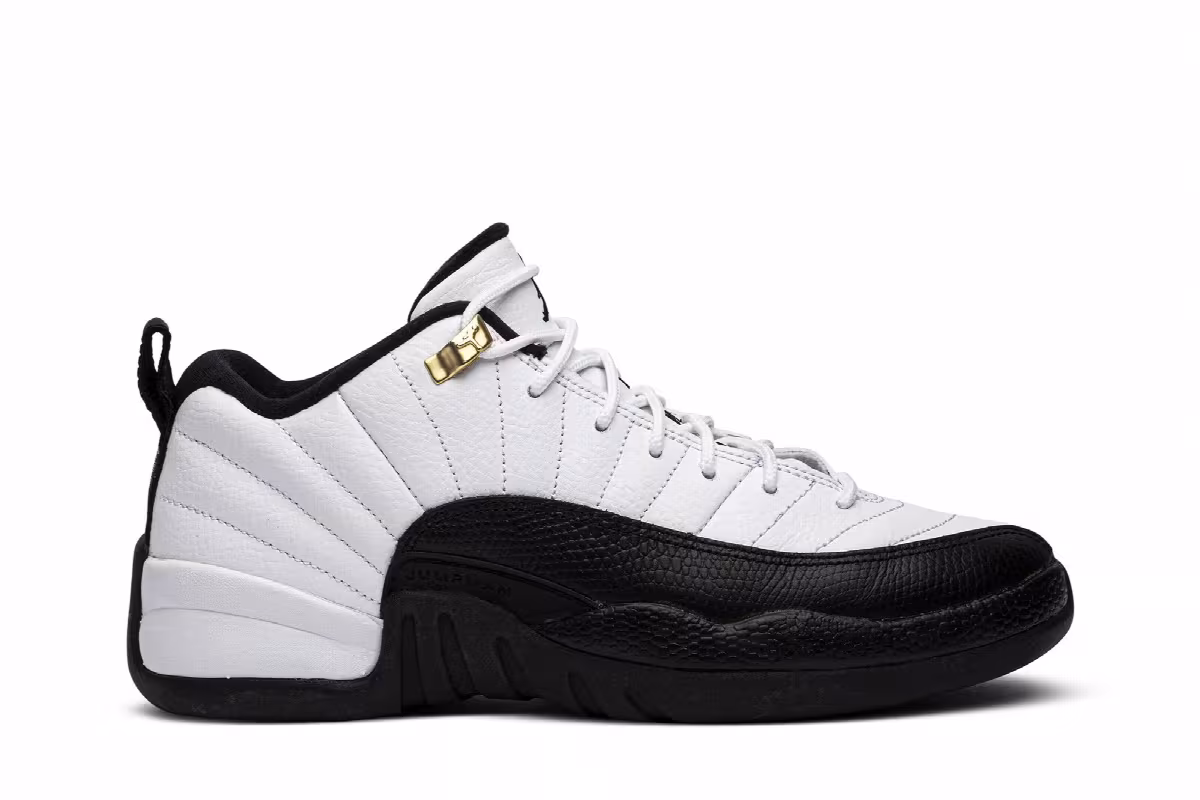 Air Jordan 12 Low Gs, view 2