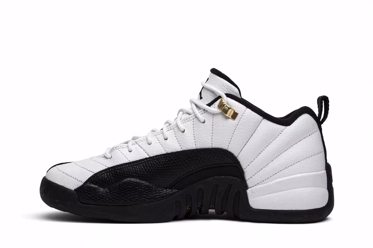 Air Jordan 12 Low Gs, view 4