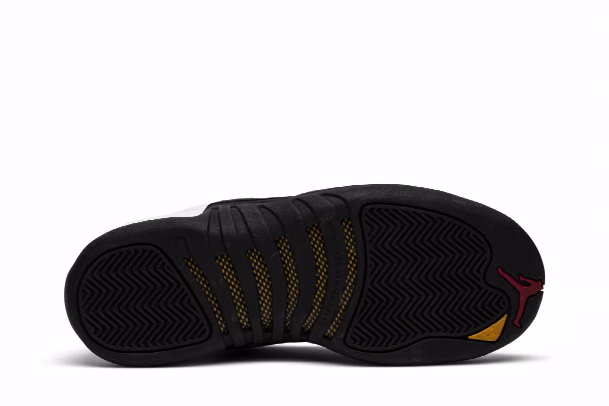 Air Jordan 12 Low Gs, view 5