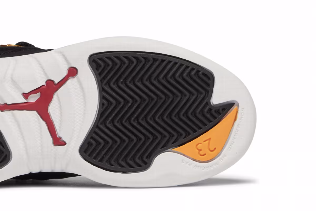 Air Jordan 12 PS Reverse Taxi, view 6