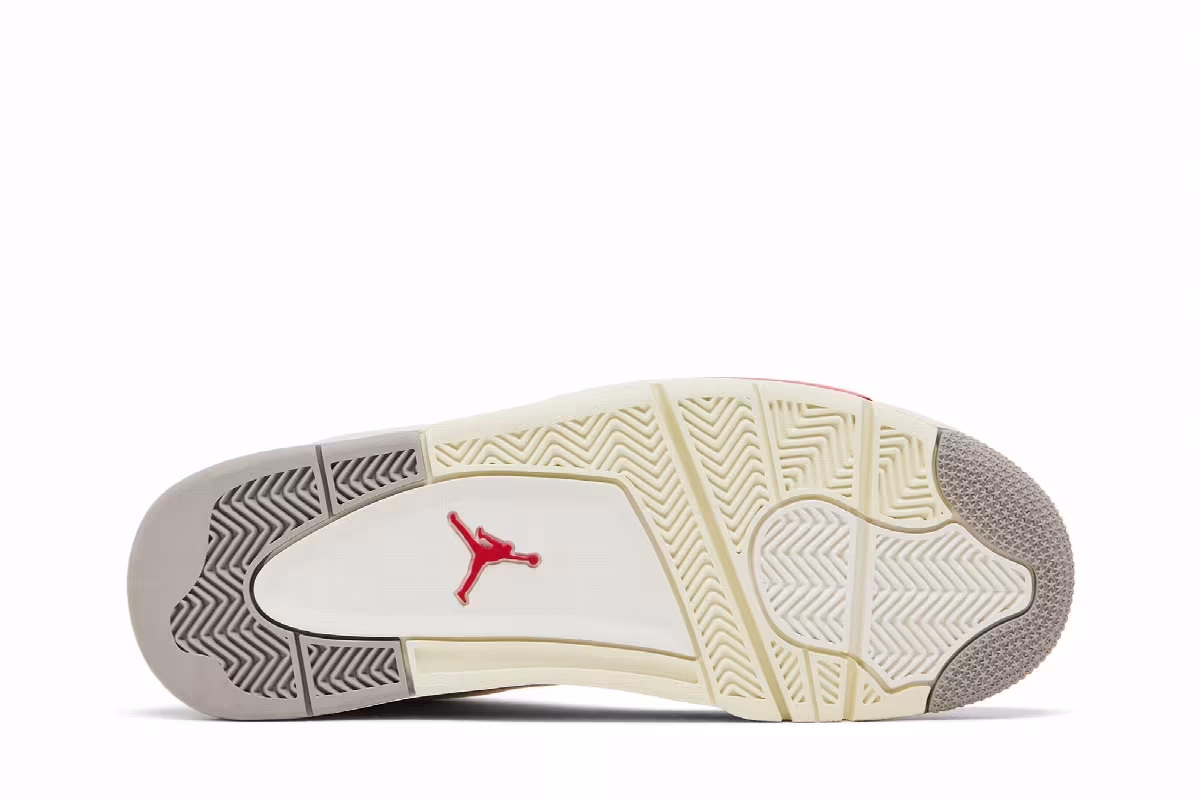 Air Jordan 4 RM Fire Red, view 5