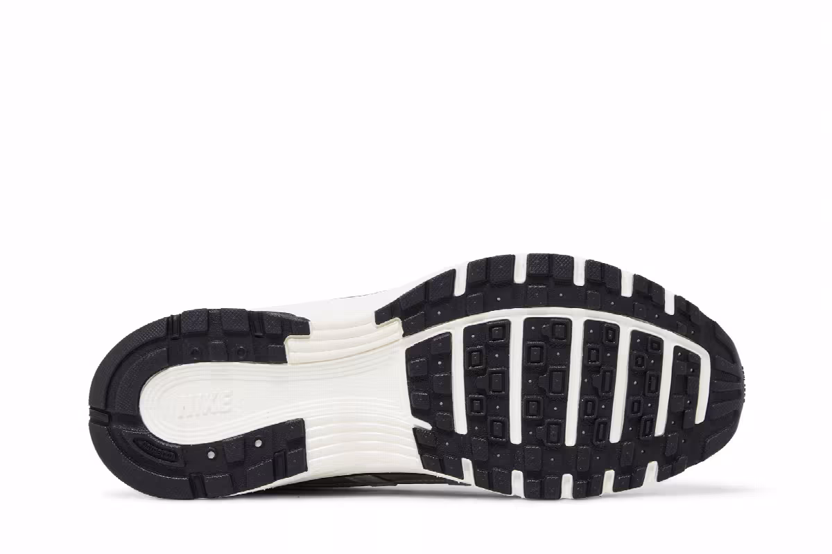 Nike P-6000 Metallic Silver, view 5