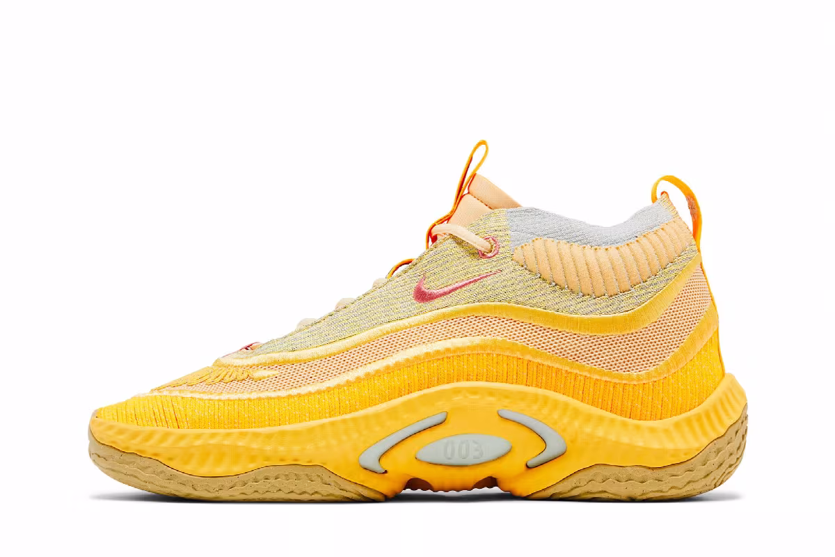 Nike Cosmic Unity 3 The Hive, view 4