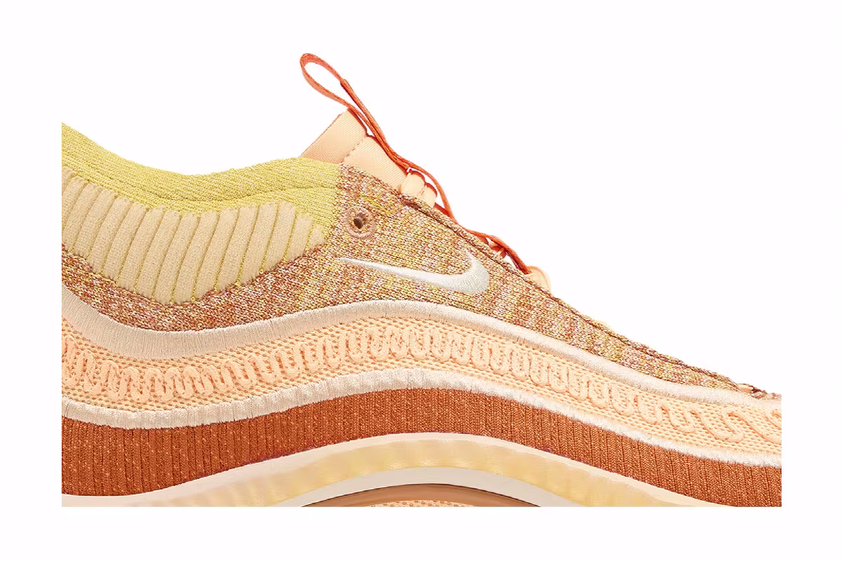 Nike Cosmic Unity 3 Courage, view 3