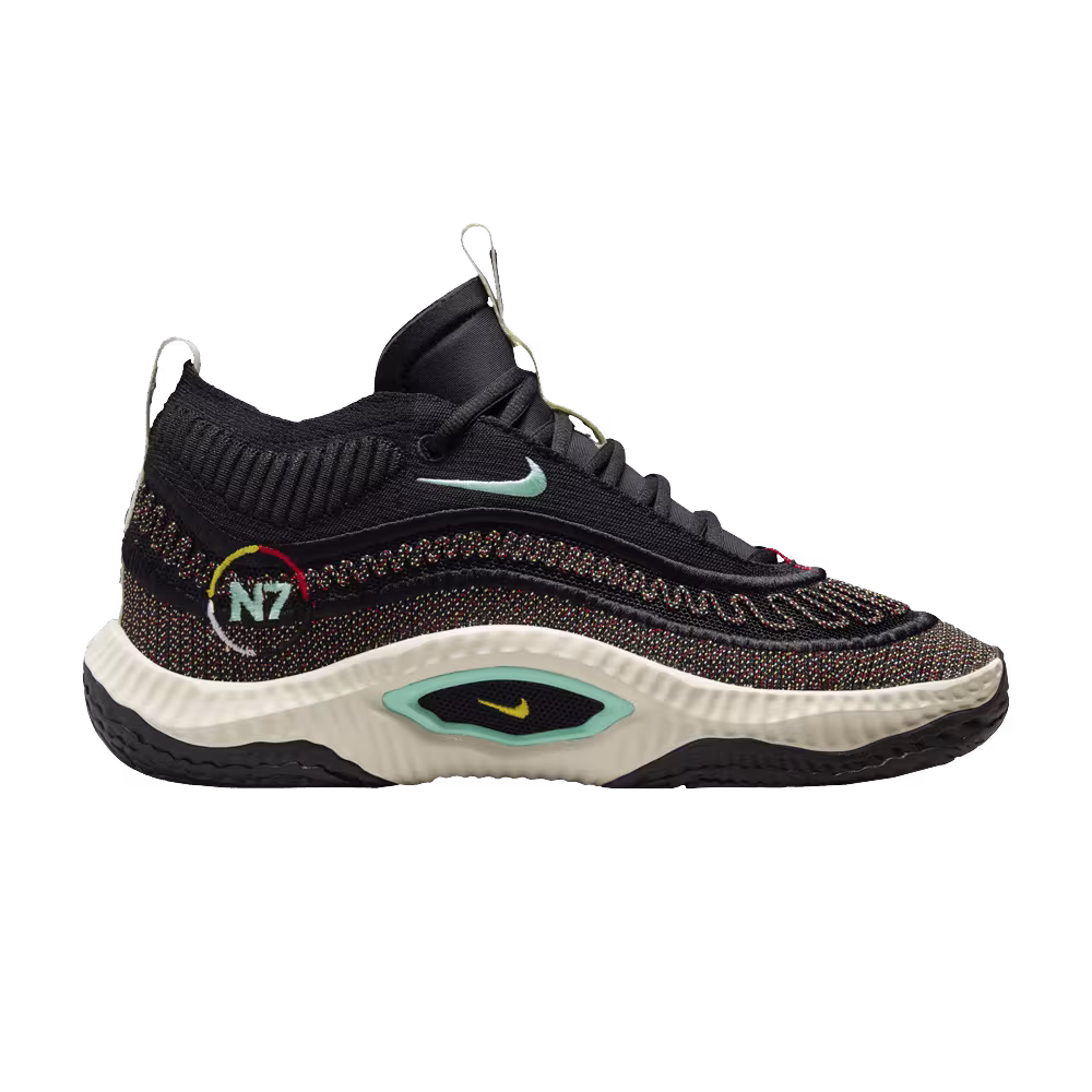 Nike Cosmic Unity 3 N7