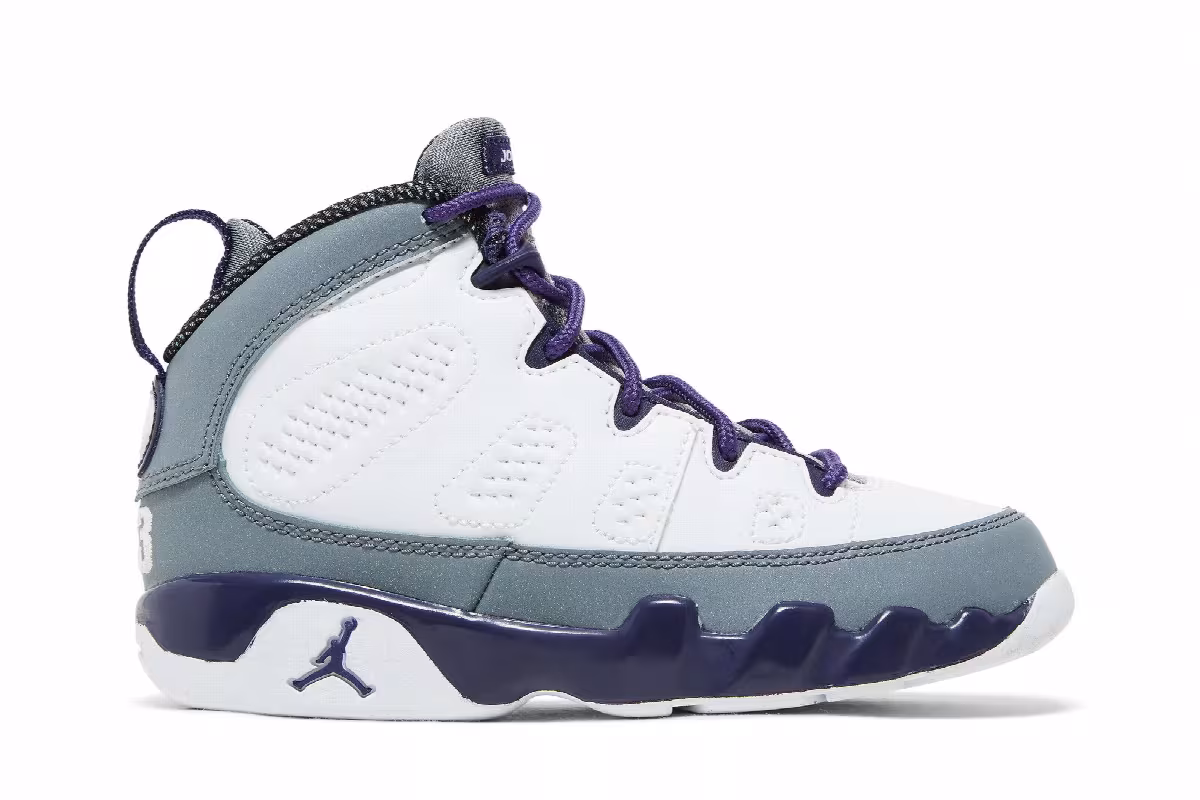 Air Jordan 9 PS, view 2