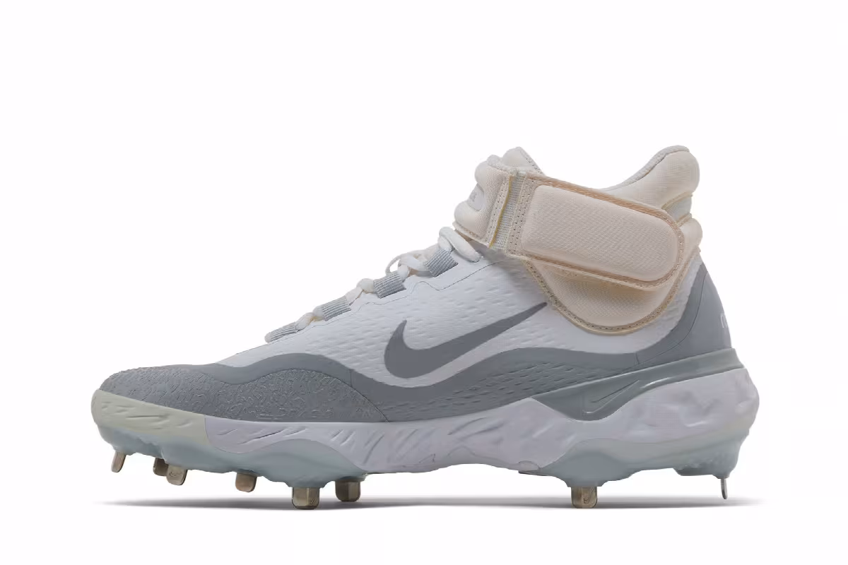 Nike Alpha Huarache Elite 4 Mid White Wolf Grey, view 4