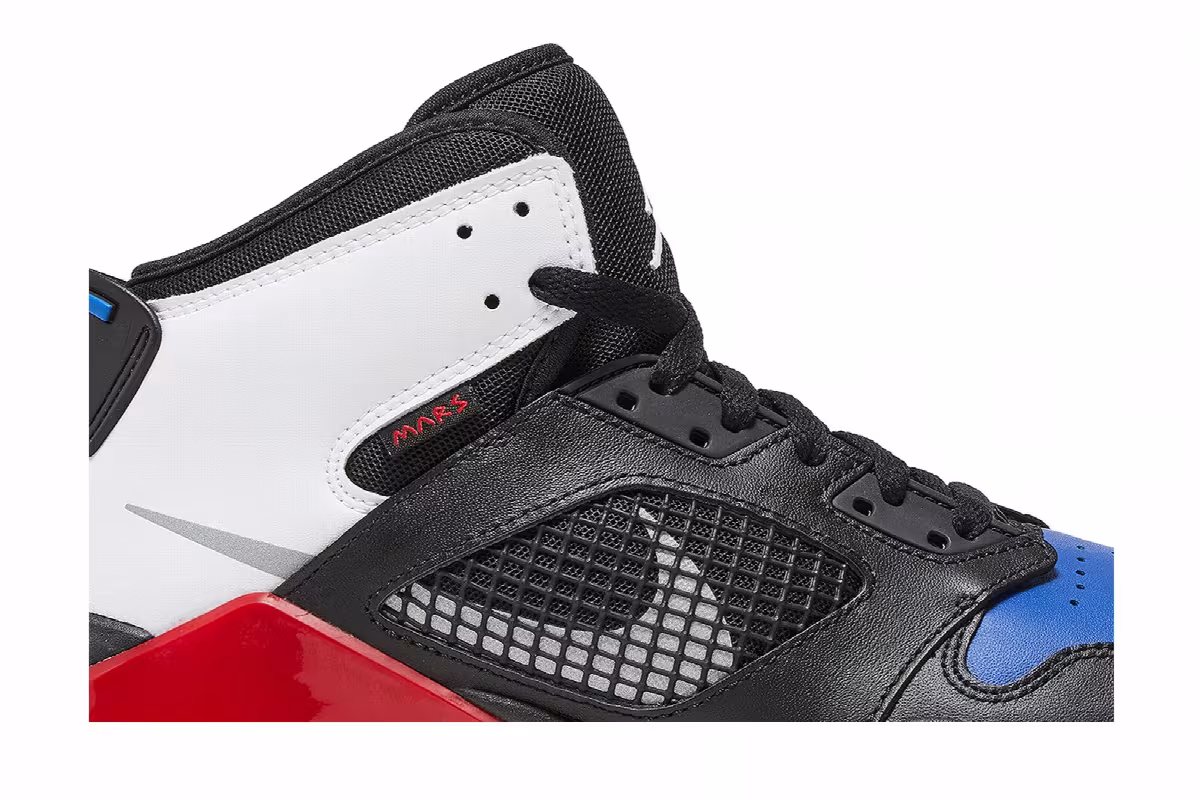Air Jordan Mars 270 Top 3, view 3