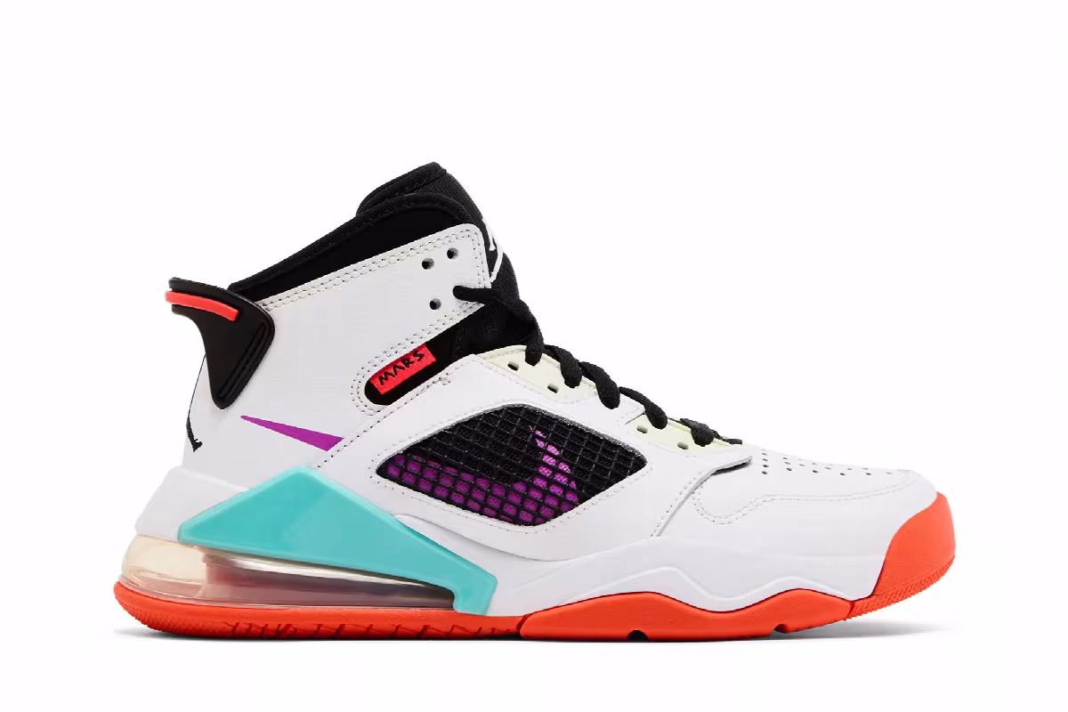 Air Jordan Mars 270 GS White Hyper Violet, view 2