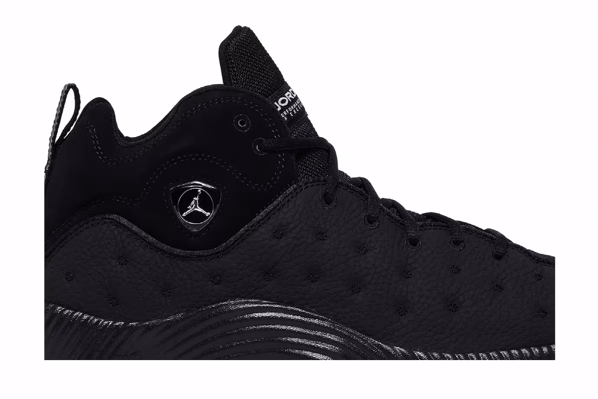 Air Jordan Jumpman Team 2 Black Metallic Silver, view 3