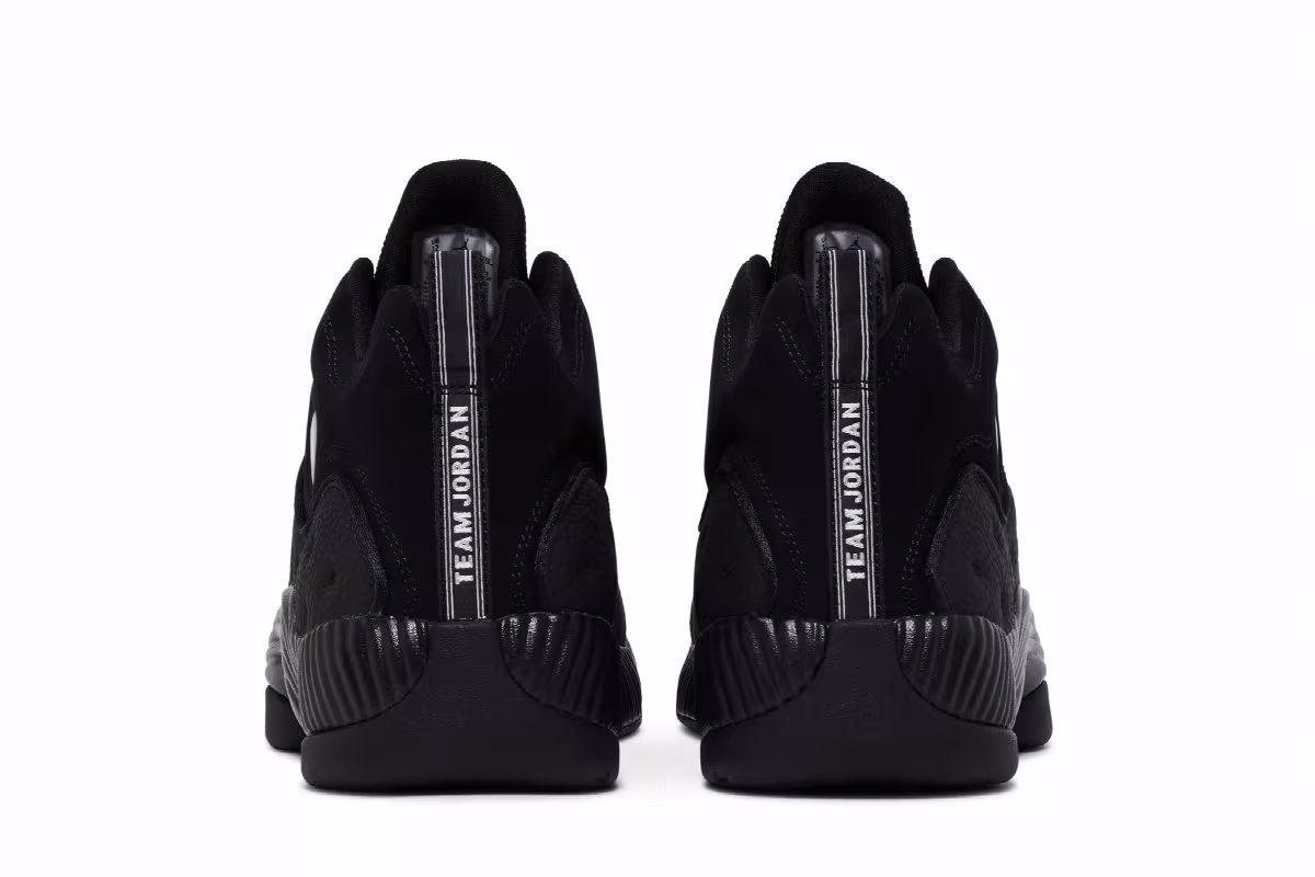 Air Jordan Jumpman Team 2 Black Metallic Silver, view 7