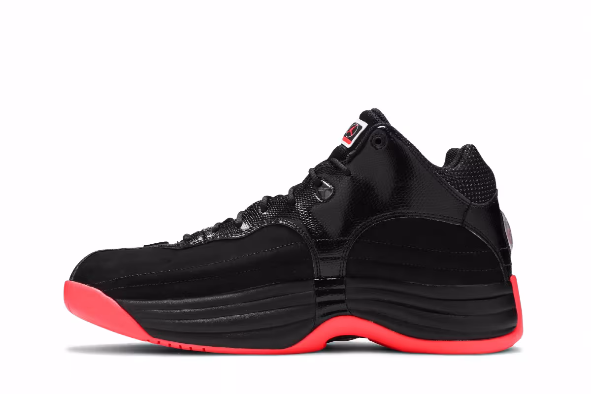 Air Jordan Jumpman Team 1 Black Infrared, view 4