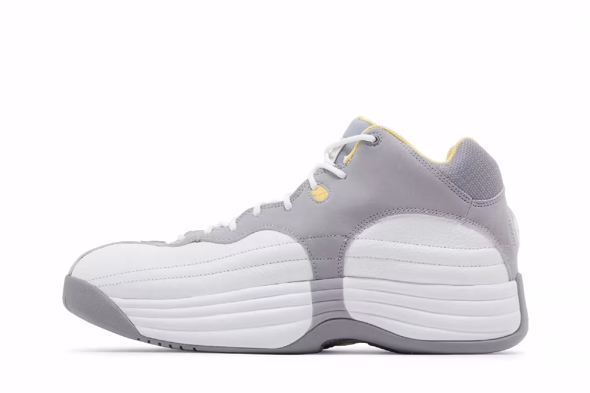 Air Jordan Jumpman Team 1 Cement Topaz Gold, view 4