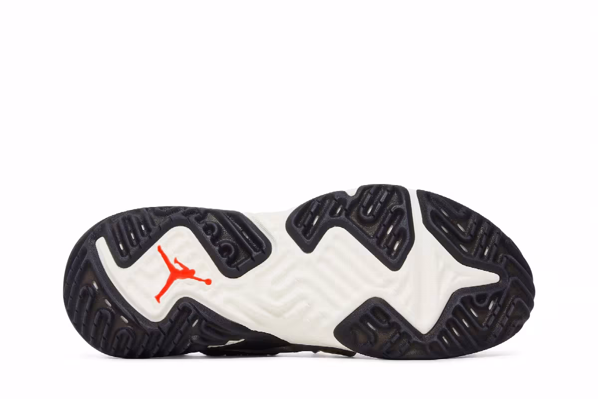 Air Jordan Delta Breathe Taupe Haze, view 5
